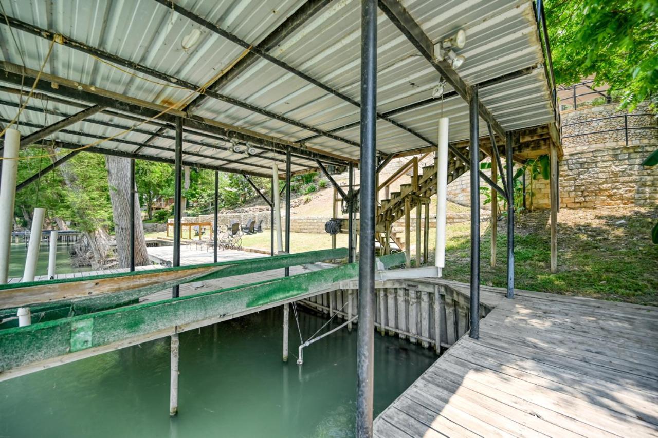 Luxury Lakefront Oasis With Boat Dock-Firepit McQueeney Buitenkant foto
