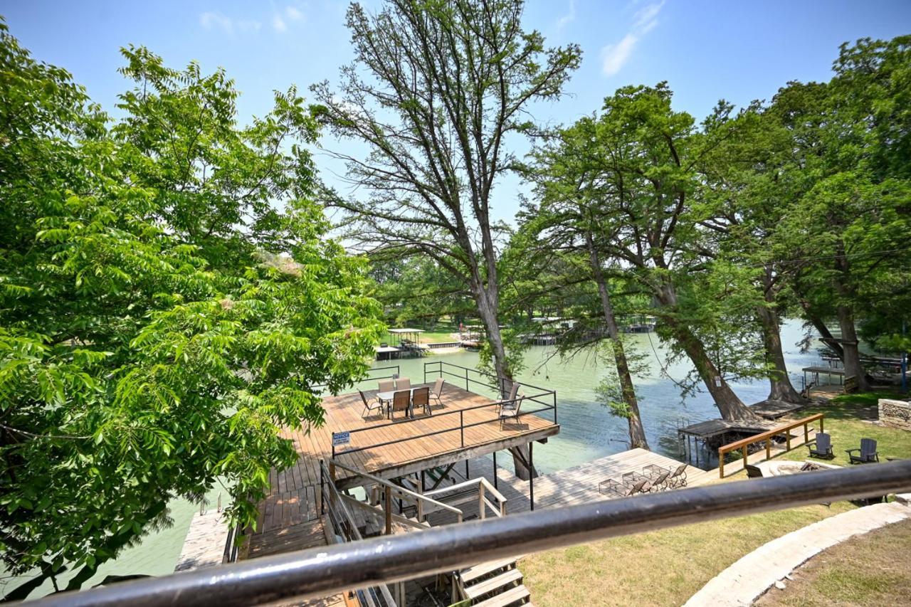 Luxury Lakefront Oasis With Boat Dock-Firepit McQueeney Buitenkant foto