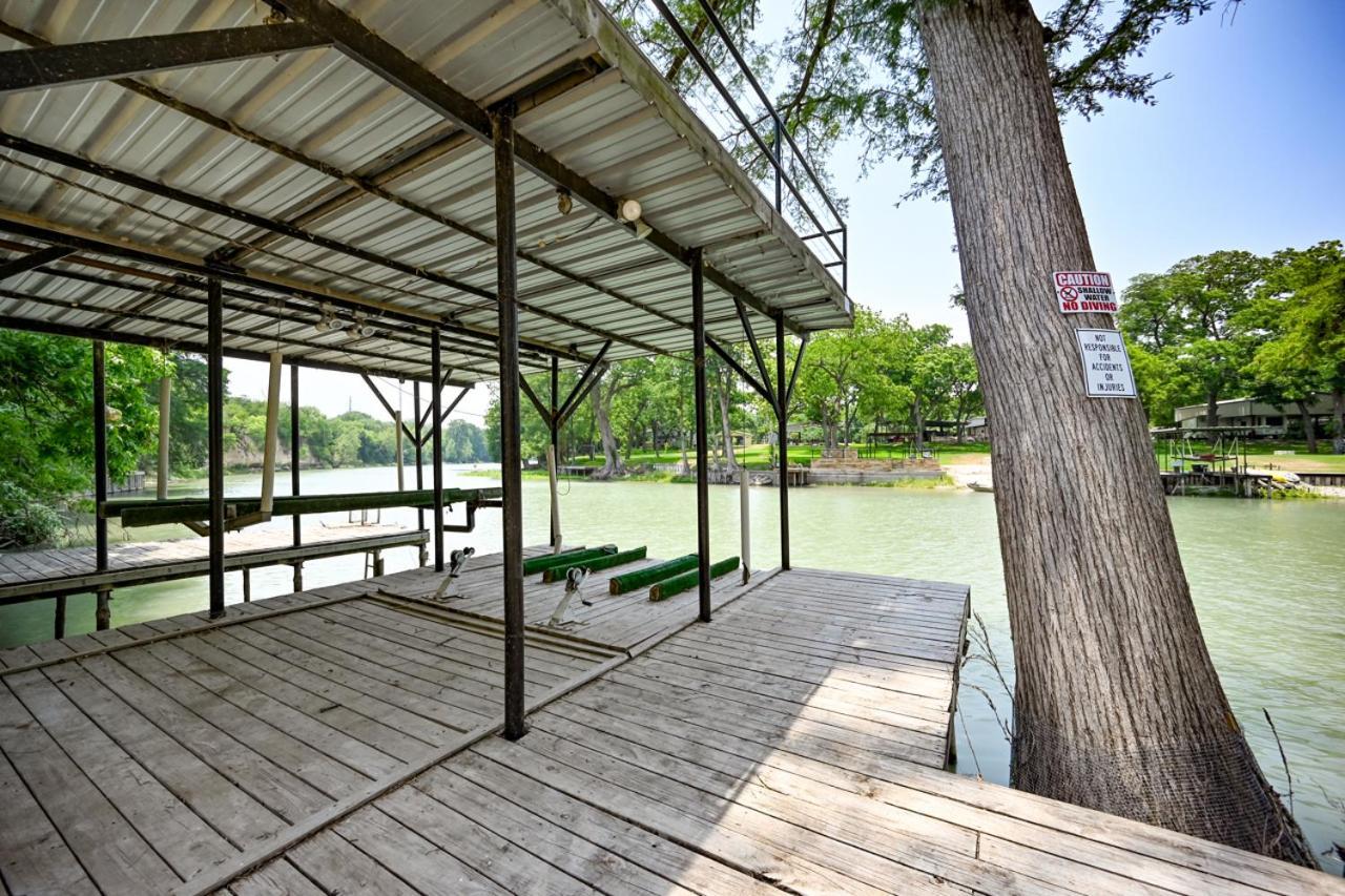 Luxury Lakefront Oasis With Boat Dock-Firepit McQueeney Buitenkant foto
